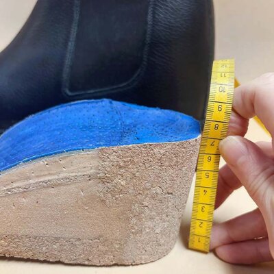 Arbeitssicherheitsschuhe und orthopädische Schuhtechnik: Geht das zusammen?  - Orthopädische Arbeitssicherheits-Schuh-Lösungen für den Arbeitsplatz